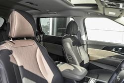 2025 Kia Carnival GT-Line HEV