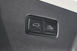 2025 Kia Carnival GT-Line HEV