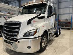 2022 Freightliner Cascadia 116 White