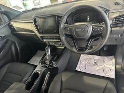 2026 ISUZU D-MAX BLADE