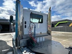 2019 Freightliner Coronado 114 White