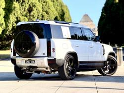 2021 Land Rover Defender 110 P400 SE L663 MY21 AWD Fuji White
