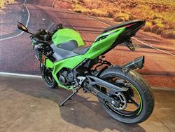 2023 Kawasaki Ninja 400 Special Edition (EX400G) Ninja Green