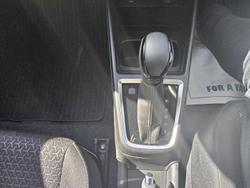 2023 Suzuki Swift GL AZ Series II Pure White