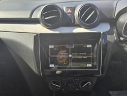 2023 Suzuki Swift GL AZ Series II Pure White