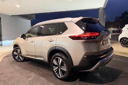2025 Nissan X-TRAIL Ti-L