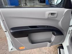 2013 Mitsubishi Triton GLX MN MY14 4X4 Dual Range White