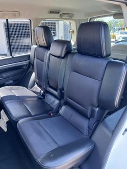 2016 Mitsubishi Pajero GLS