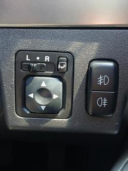 2016 Mitsubishi Pajero GLS
