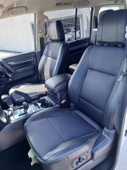 2016 Mitsubishi Pajero GLS