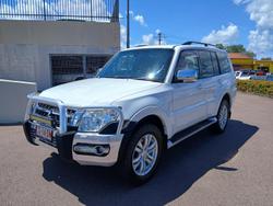 2016 Mitsubishi Pajero GLS