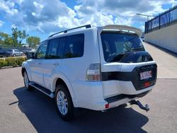 2016 Mitsubishi Pajero GLS