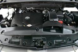 2017 Toyota Kluger GX