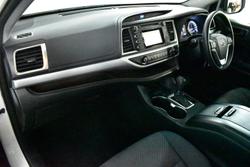 2017 Toyota Kluger GX