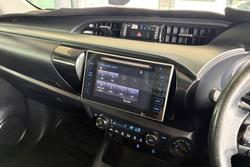 2016 Toyota Hilux SR5