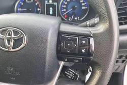 2020 Toyota Hilux SR