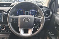 2020 Toyota Hilux SR