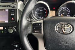2017 Toyota Landcruiser Prado Altitude