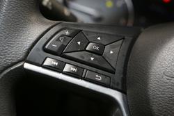 2023 Nissan Navara SL