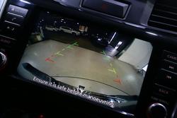 2023 Nissan Navara SL