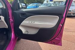 2014 Mitsubishi Mirage ES