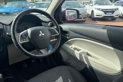 2014 Mitsubishi Mirage ES