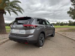 2025 Nissan X-TRAIL Ti e-POWER