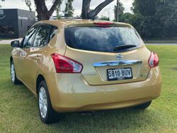 2013 Nissan Pulsar ST
