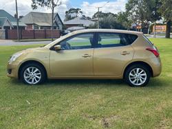 2013 Nissan Pulsar ST