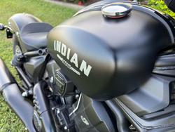 2025 INDIAN SCOUT BOBBER Black