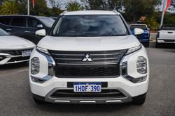 2022 Mitsubishi Outlander LS