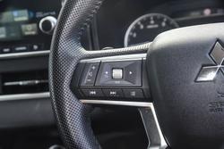 2022 Mitsubishi Outlander LS