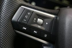 2025 Mitsubishi Outlander LS
