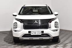 2022 Mitsubishi Outlander LS