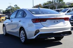 2024 Kia Cerato S