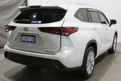 2023 Toyota Kluger Grande
