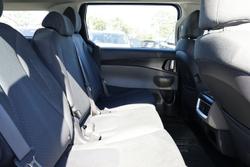 2024 Kia Carnival S