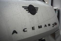 2025 MINI Aceman JCW E Favoured