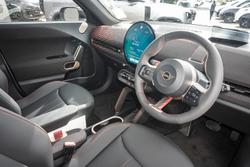 2025 MINI Aceman JCW E Favoured