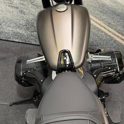 2023 BMW Motorrad R 18 CLASSIC KHAKI