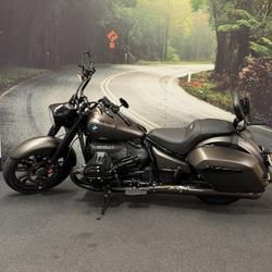 2023 BMW Motorrad R 18 CLASSIC KHAKI