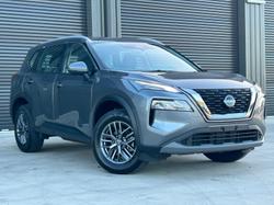2025 Nissan X-TRAIL ST