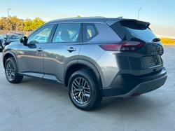 2025 Nissan X-TRAIL ST