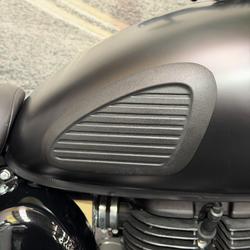 2025 Royal Enfield 2025 Royal Enfield 350CC CLASSIC 350 STEALTH BLACK Black