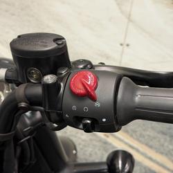 2025 Royal Enfield 2025 Royal Enfield 350CC CLASSIC 350 STEALTH BLACK Black