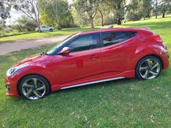 2012 Hyundai Veloster SR Turbo