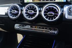 2021 Mercedes-Benz GLB-Class GLB250