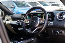 2021 Mercedes-Benz GLB-Class GLB250