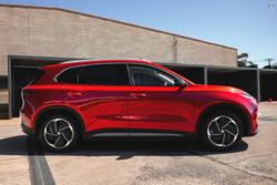 2025 MG MGS5 EV Essence 62 ZS3EM MY25 Diamond Red