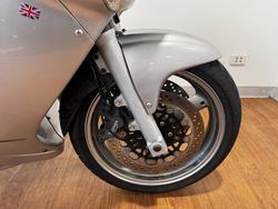 2002 Triumph SPRINT ST SILVER